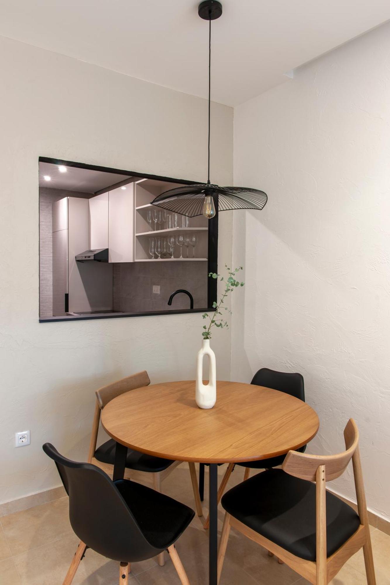 Soho Suites Bar Εξωτερικό φωτογραφία